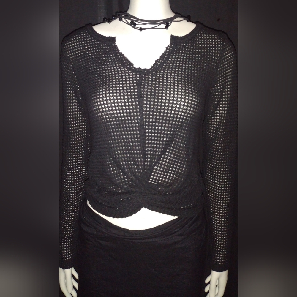 "Derek 🖤 Heart" Black Knit Shirt